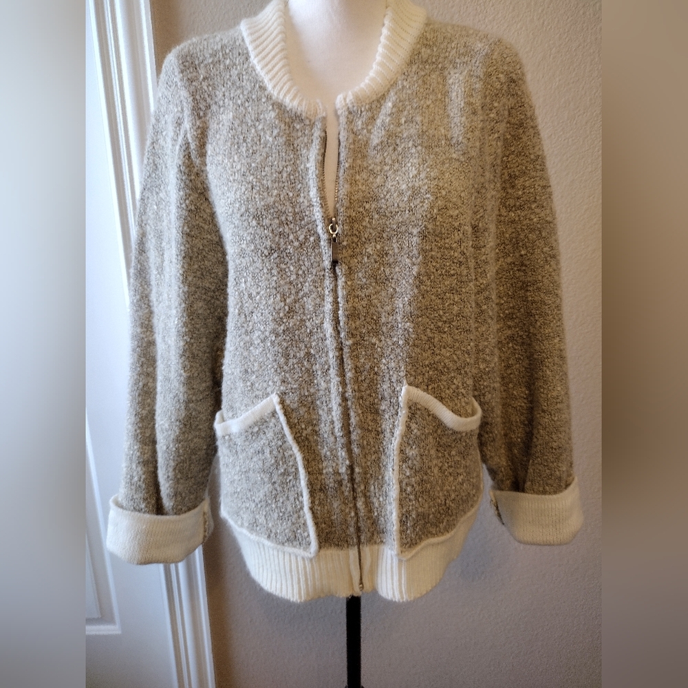 NWOT POL Cozy Beige and White Women's Jacket - Picture 2 of 8